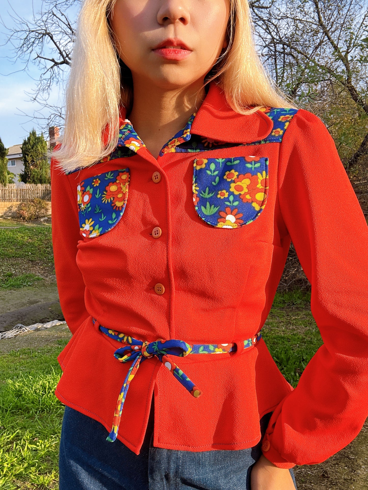 1970s Blue Floral & Red Polyester Peplum Top with Beagle Collar