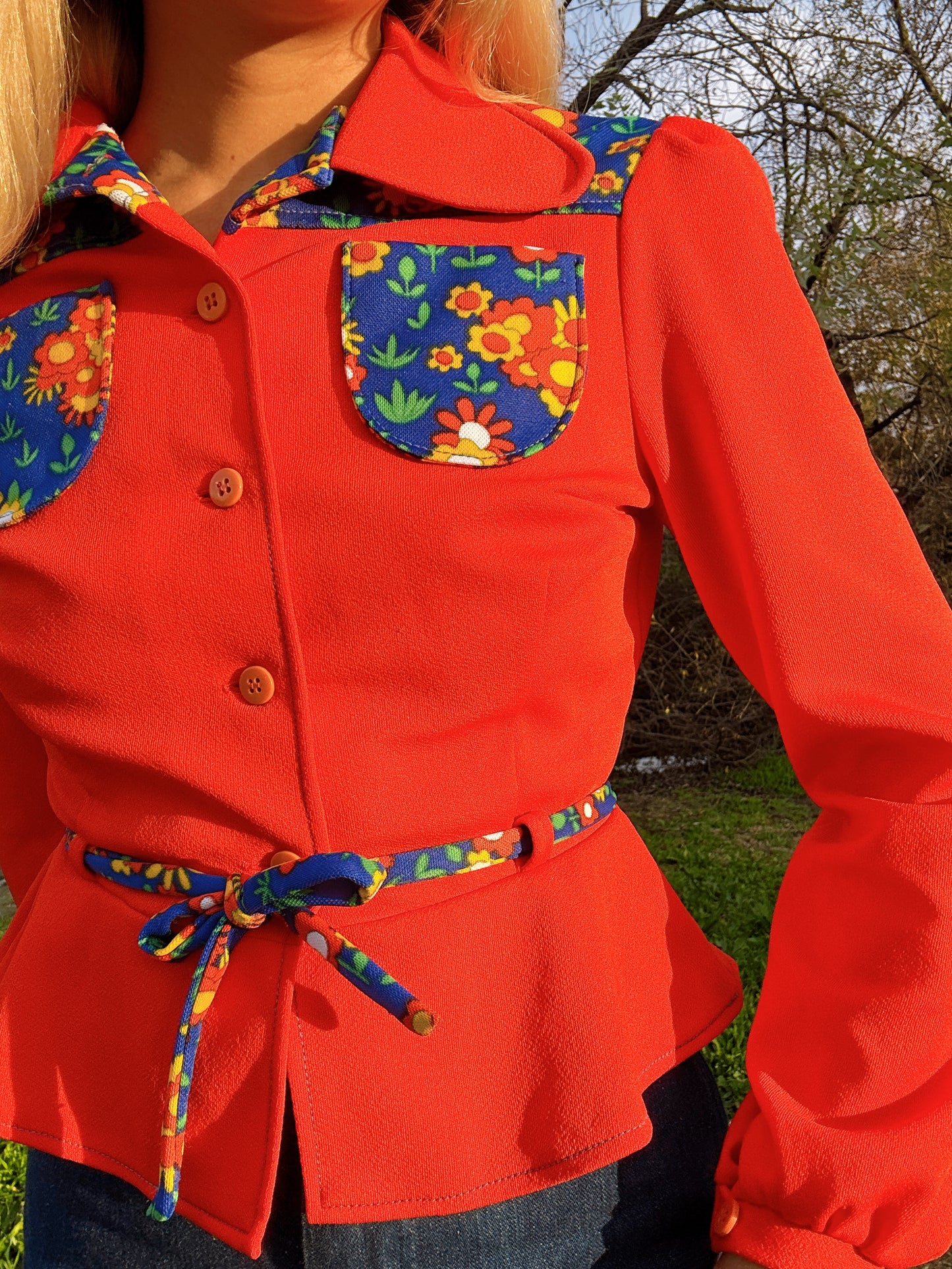 1970s Blue Floral & Red Polyester Peplum Top with Beagle Collar