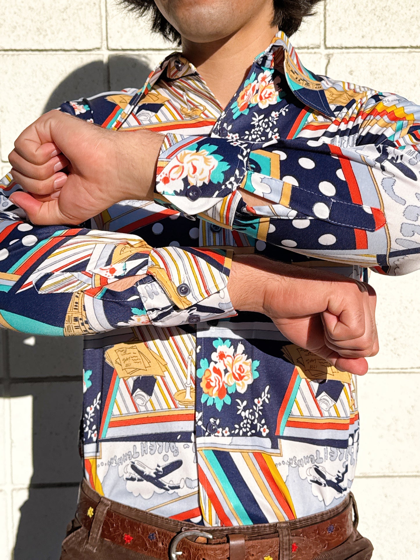 1970s Bicentennial Novelty Abstract Nylon Button Up Top