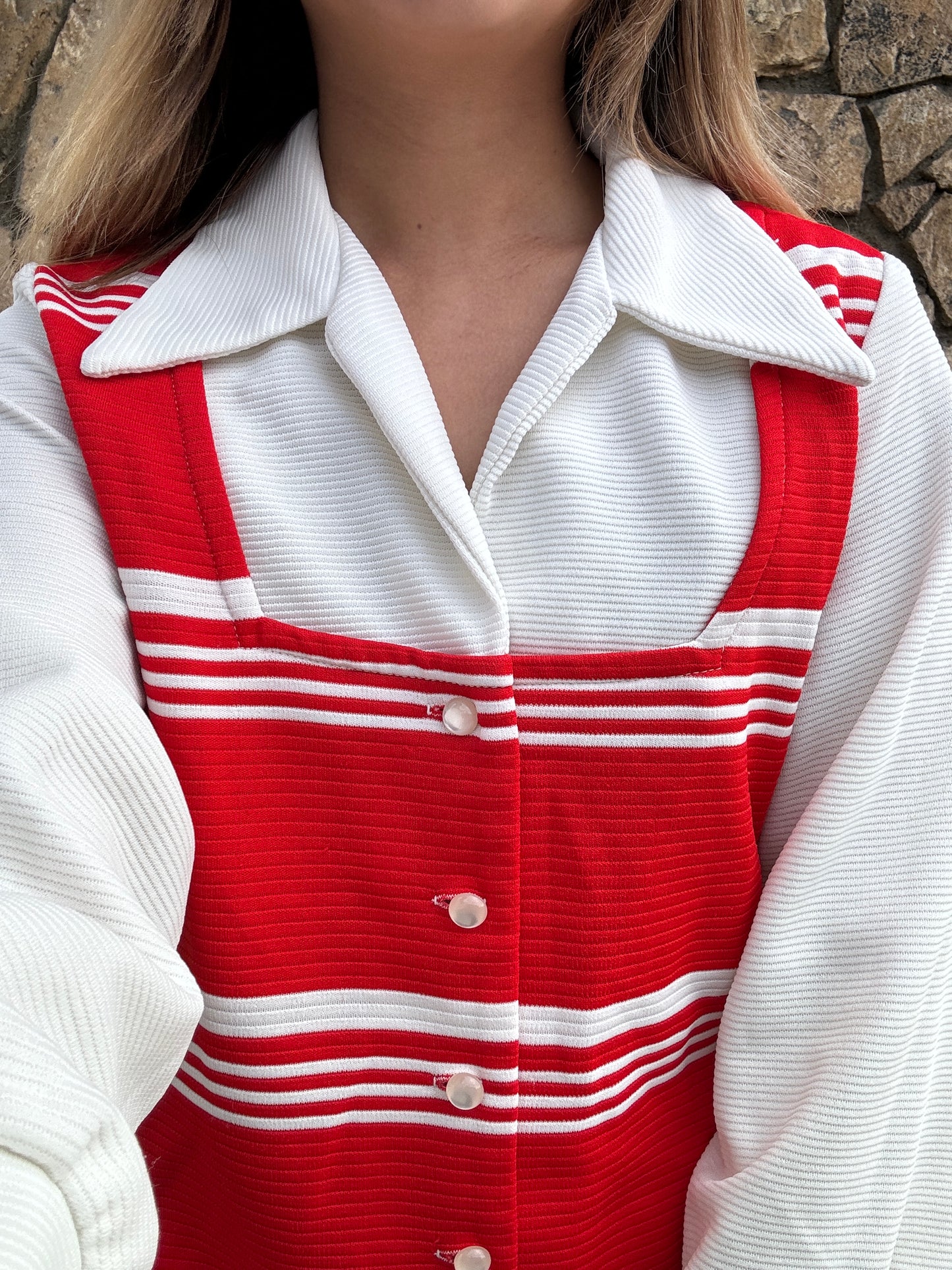 1970s Red and White Big Collar Striped Polyester Top