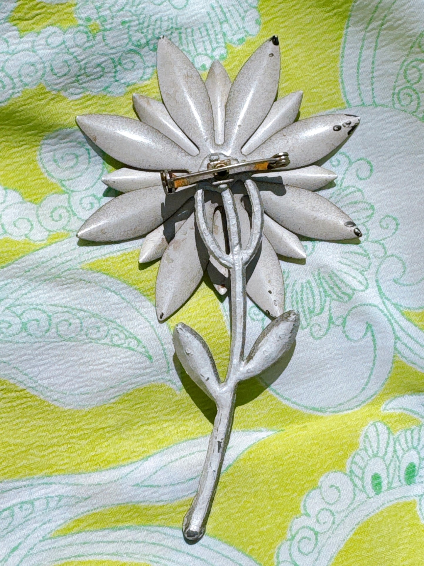 1960s Black & Blue Flower Power Enamel Pin