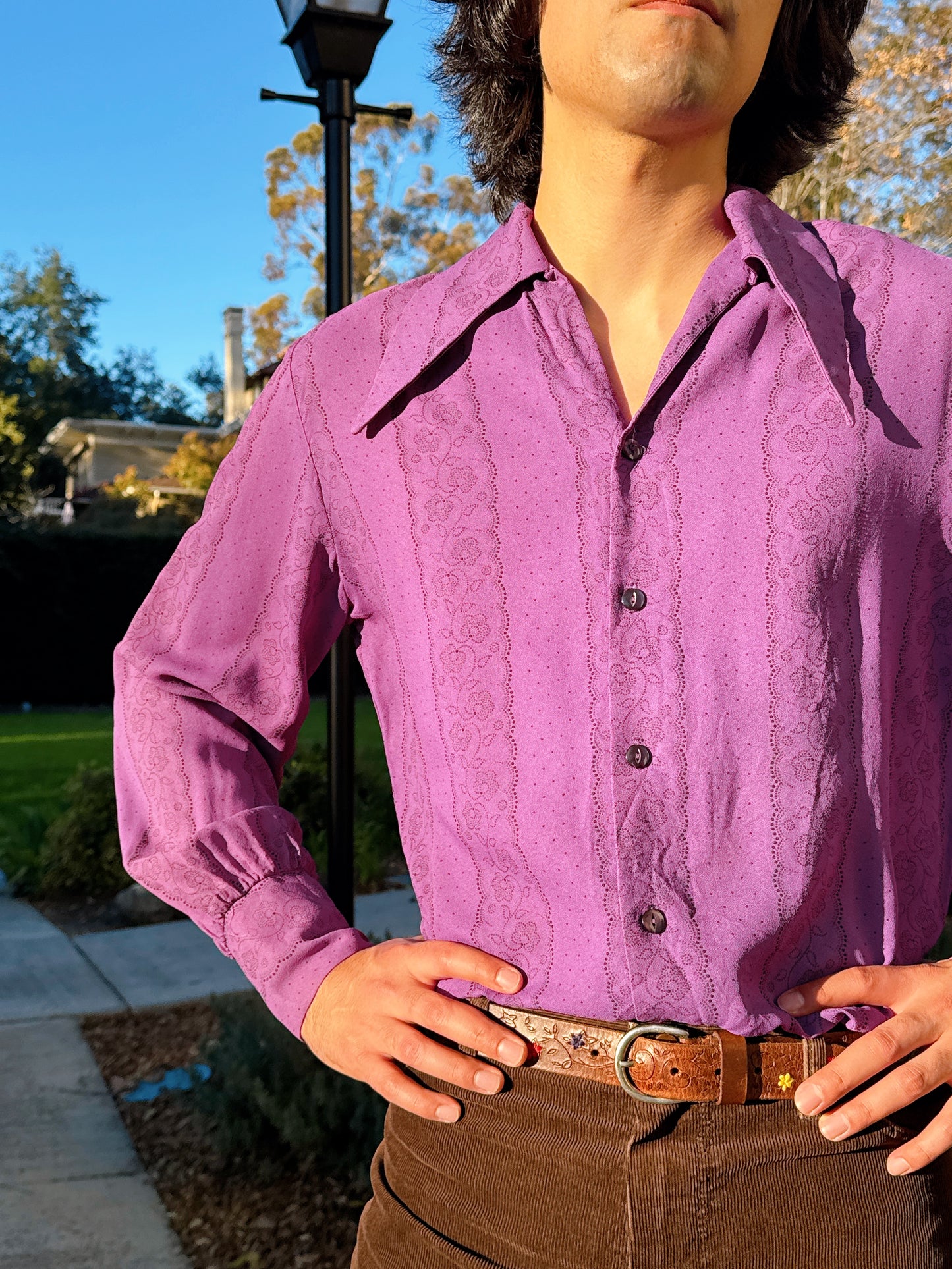 RARE 1970s Purple Floral HUGE Dagger Collar w/ Bishop Sleeves Button Up Top
