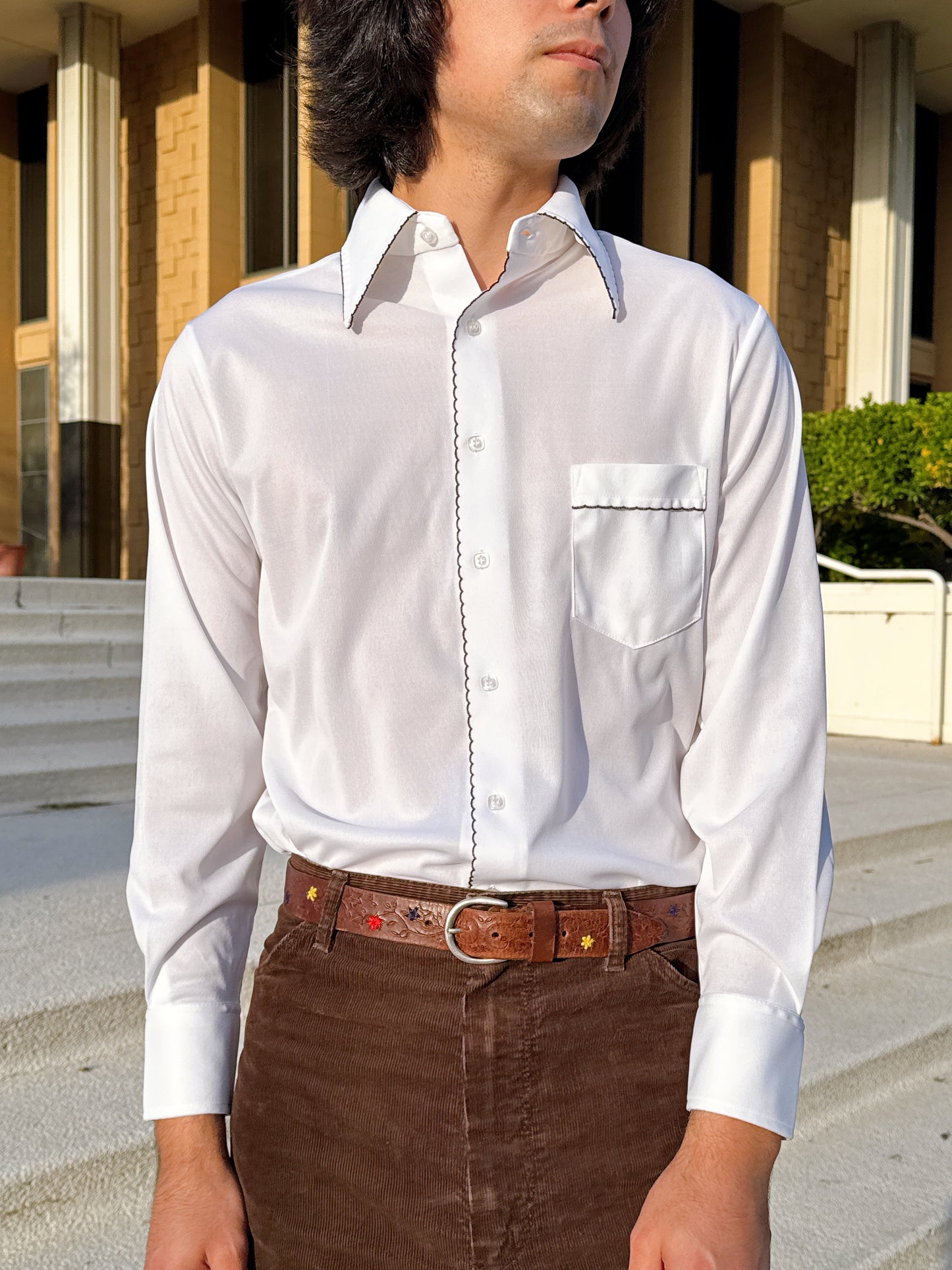 1970s White and Black Scallop Trim Button Up Top