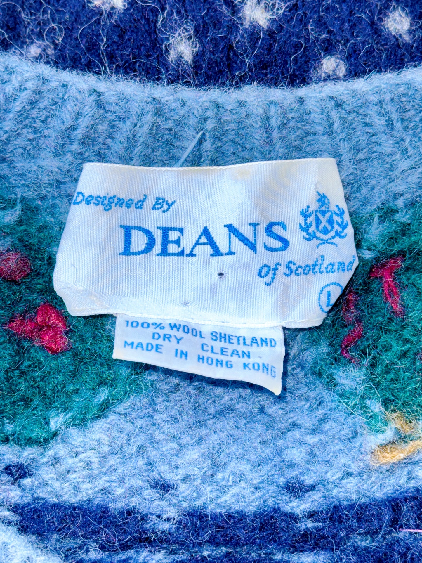 Vintage Novelty Cow Scenery Shetland Wool Sweater