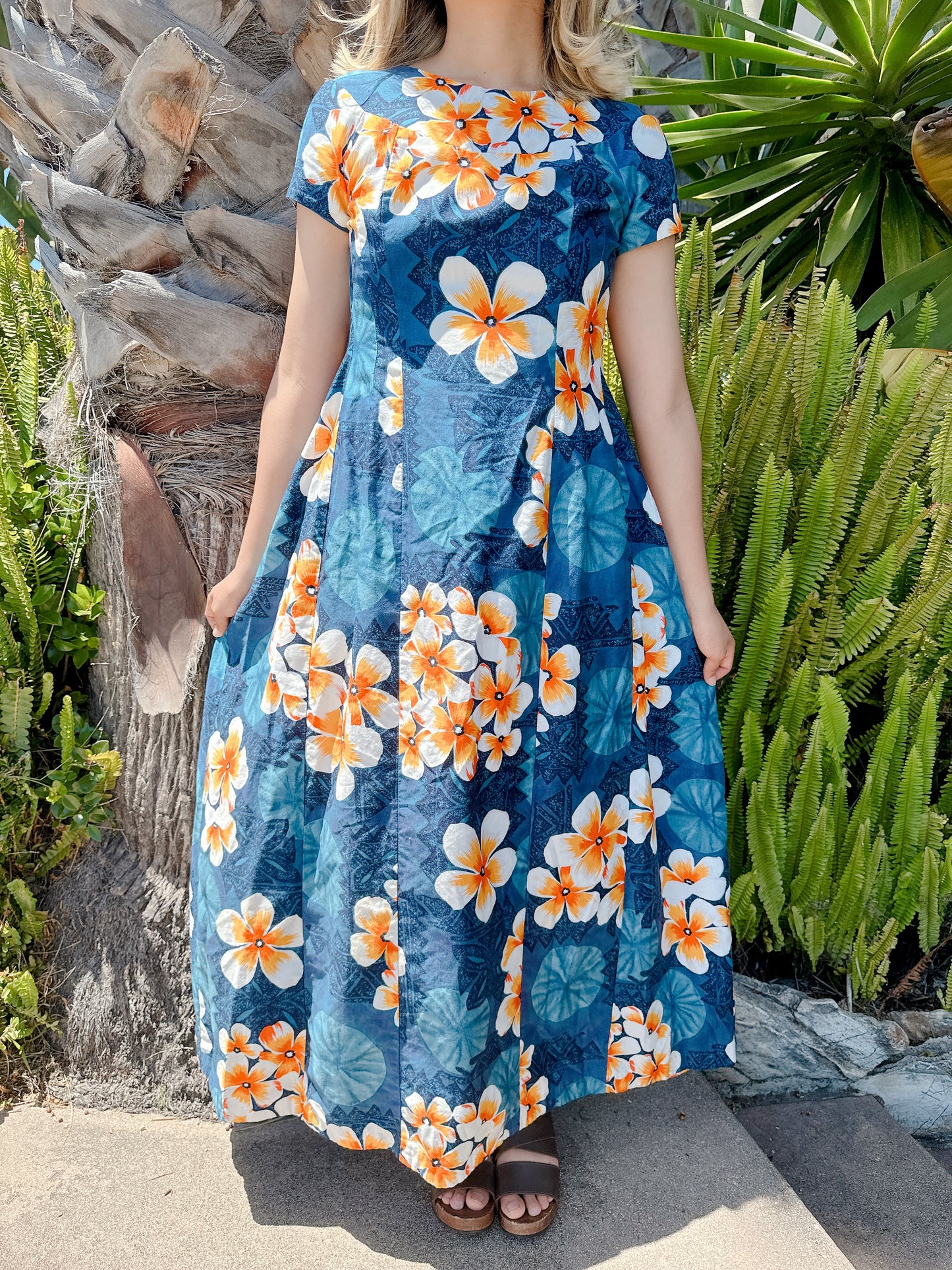 1960s Blue Plumeria Floral Hawaiian Maxi Dress