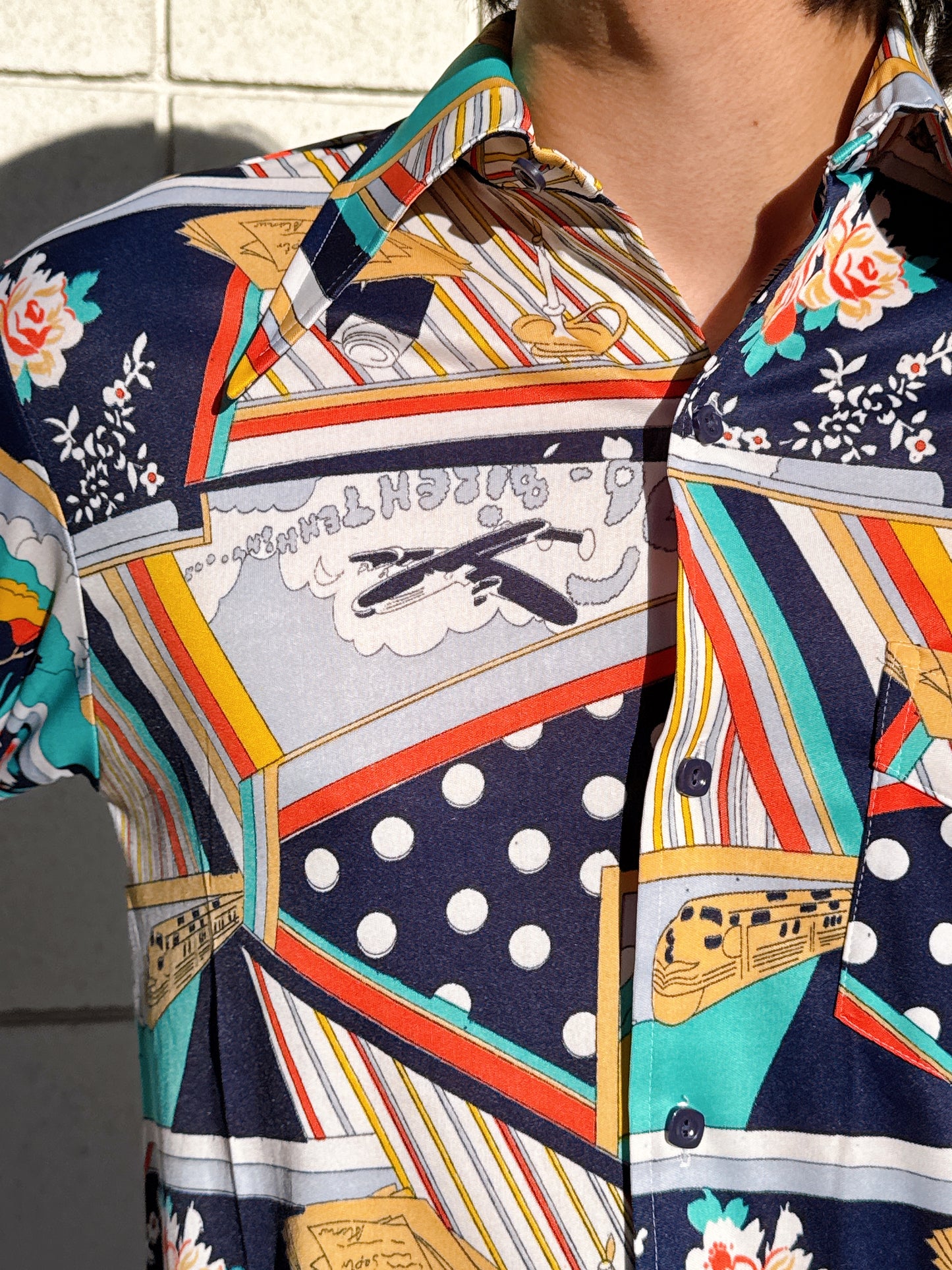 1970s Bicentennial Novelty Abstract Nylon Button Up Top