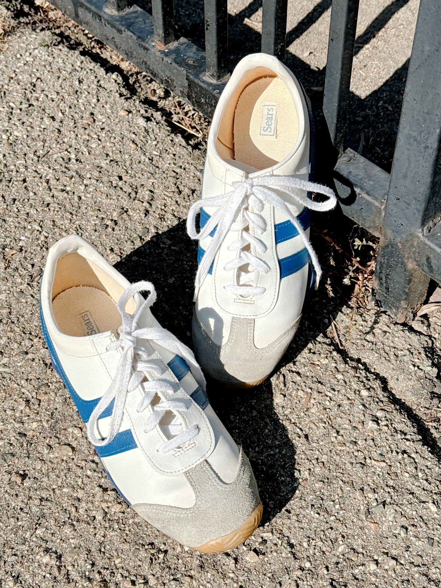 1970s Leather Navy & White Sneakers by Sears Size 8