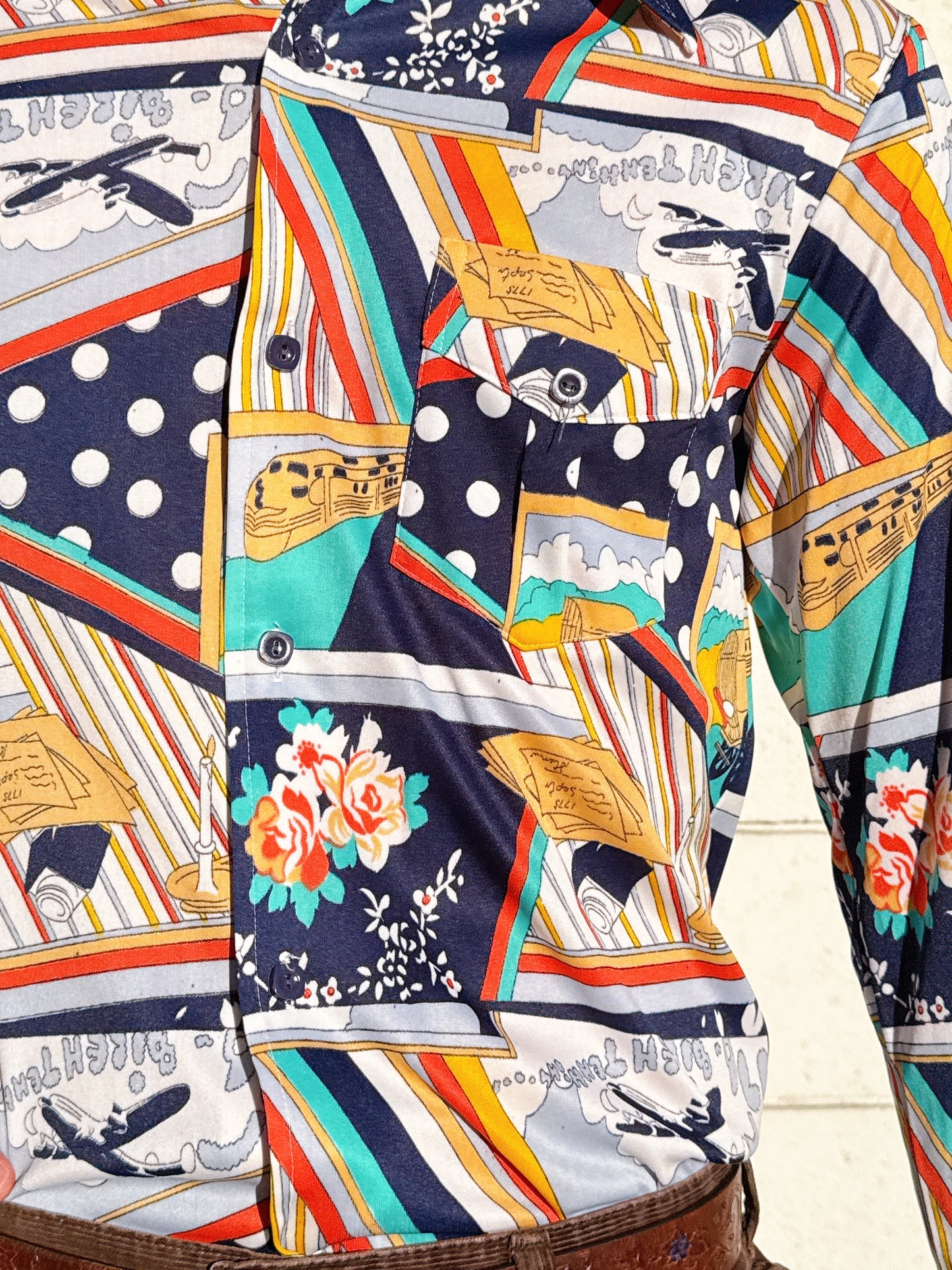1970s Bicentennial Novelty Abstract Nylon Button Up Top