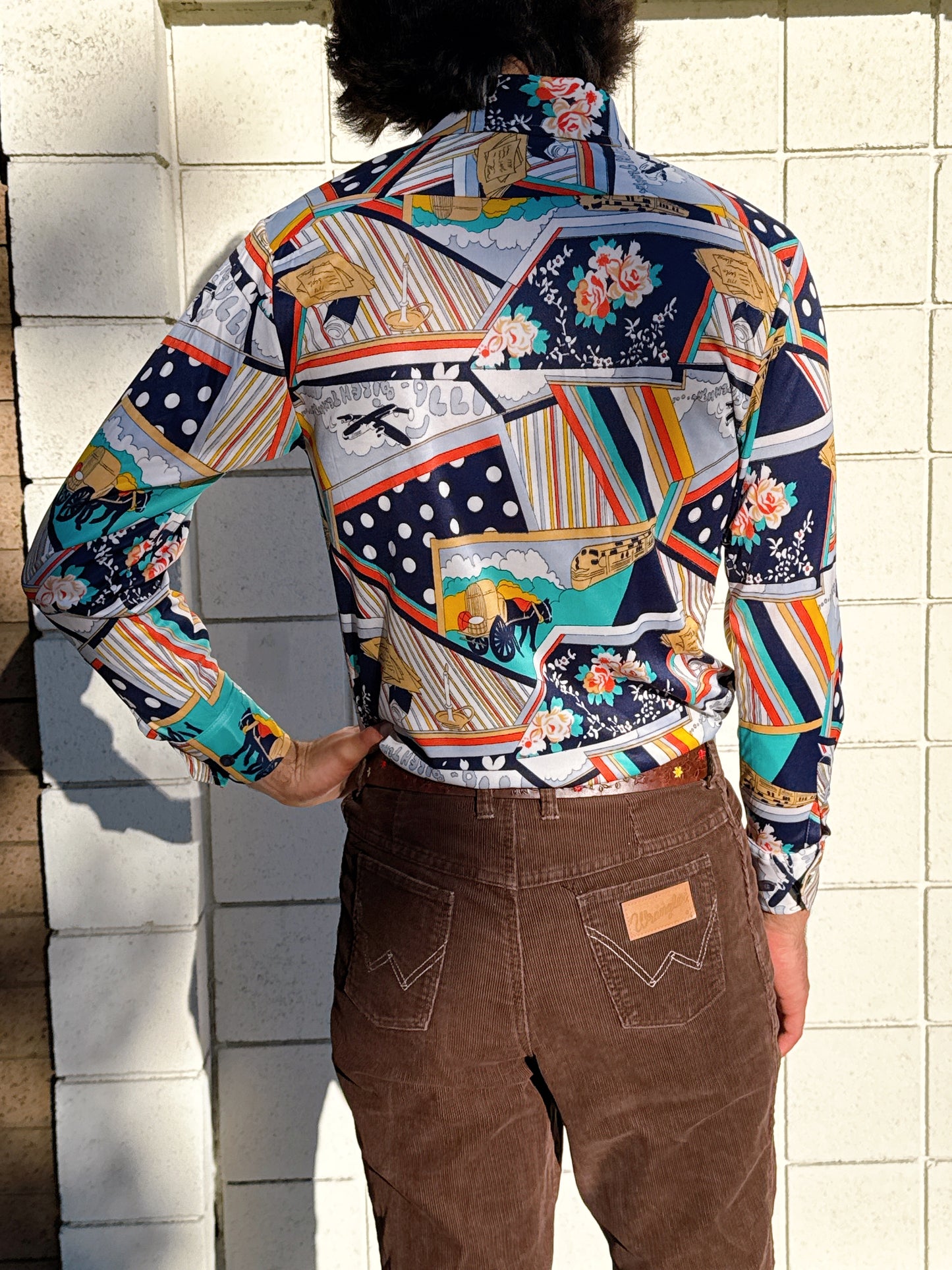 1970s Bicentennial Novelty Abstract Nylon Button Up Top