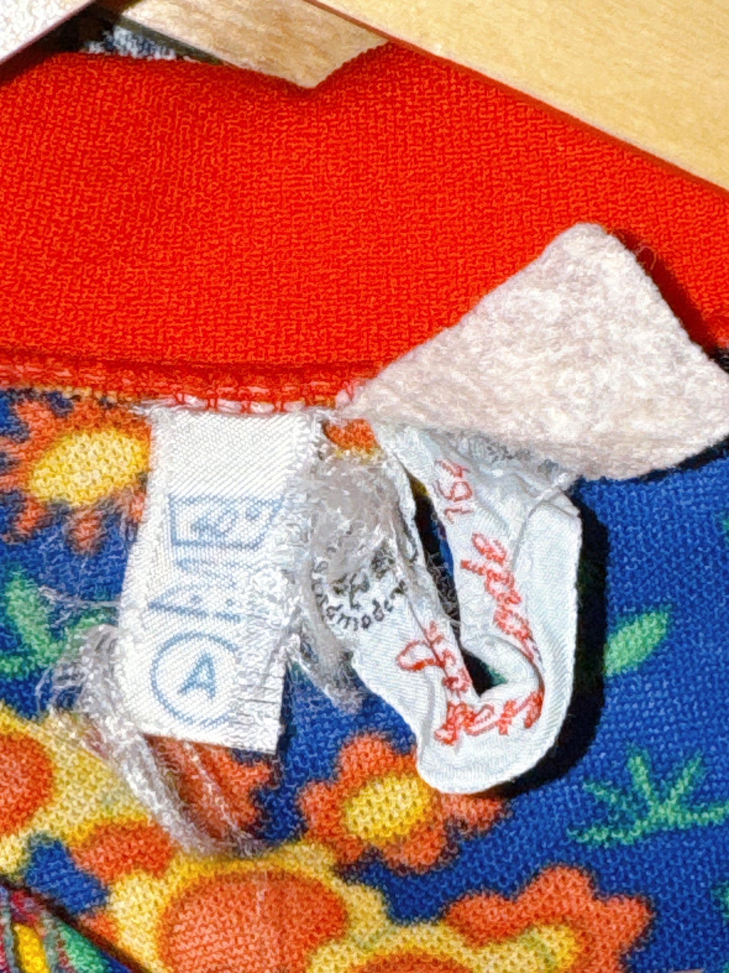 1970s Blue Floral & Red Polyester Peplum Top with Beagle Collar
