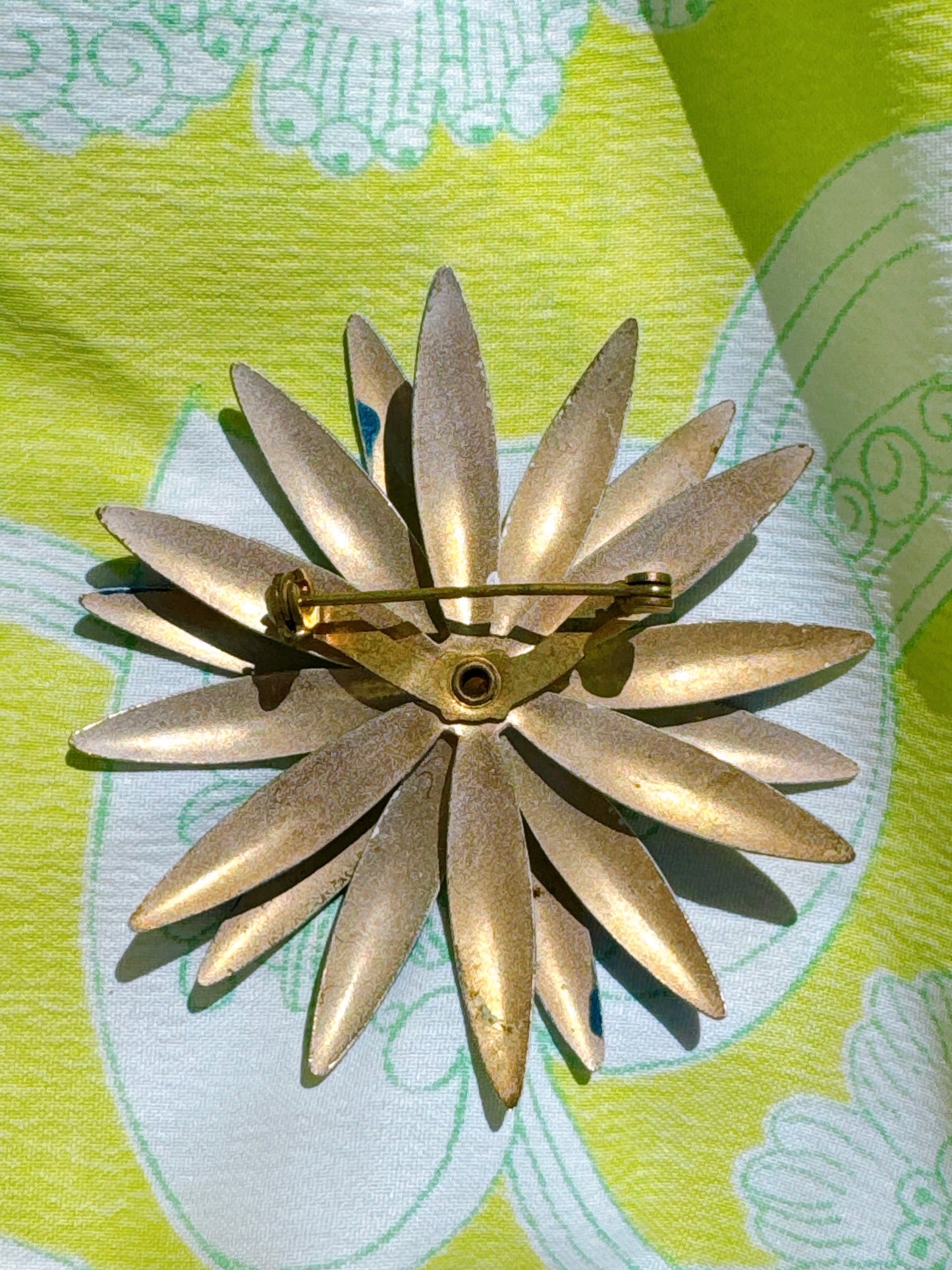 1960s Blue & Green Ombré Flower Power Enamel Pin