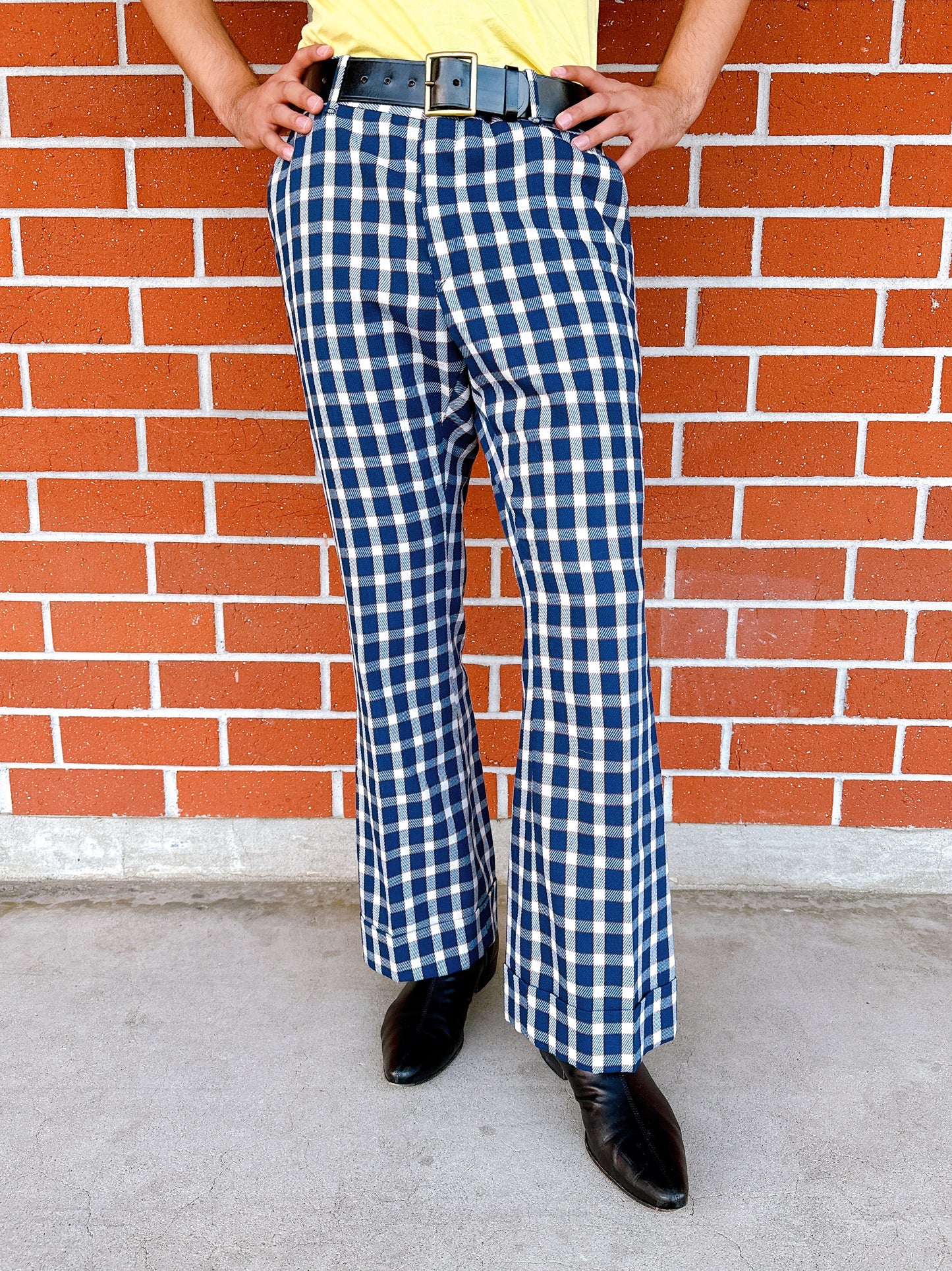 1970s Blue & White Plaid Flare Cuffed Levi’s Panatela Pants 36x31