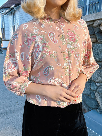 1970s Peach Paisley Dolman Sleeve Mandarin Collar Top