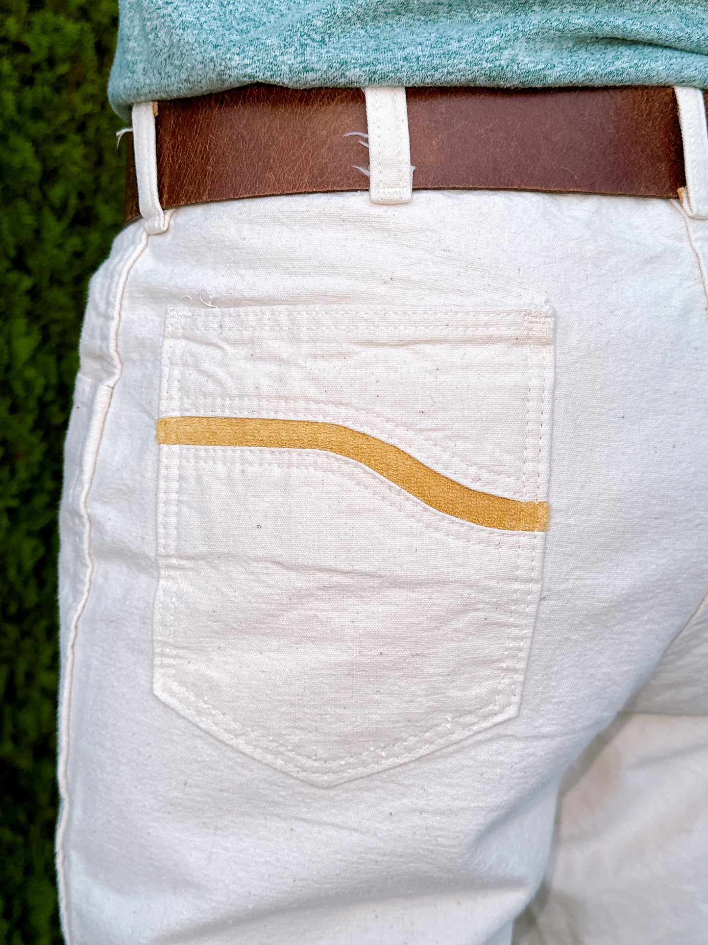 1970s Cream and Yellow Stripe Pocket Wrapid Transit by Wranglers Pants 34 x 32