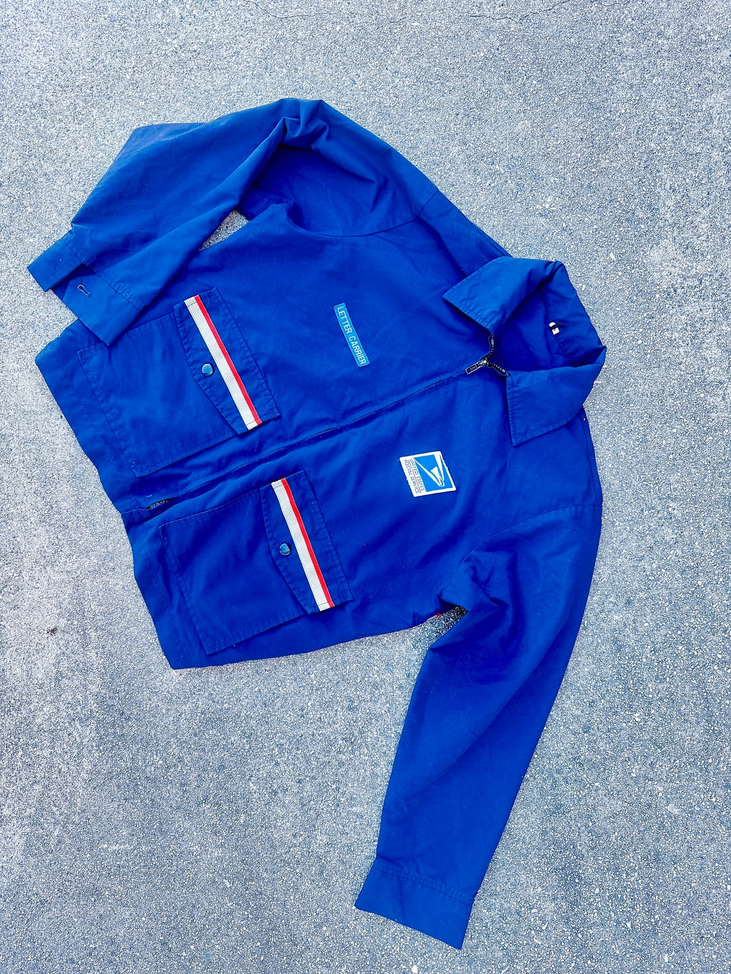 1980s USPS Uniform Letter Carrier Lightweight Windbreaker Zip-Up Jacket