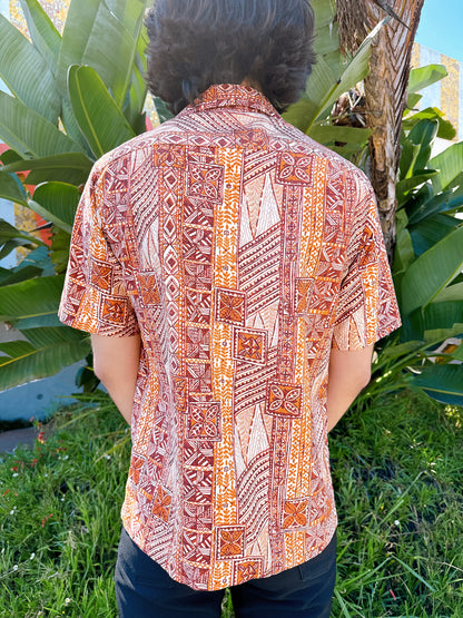 1970s Hilo Hattie Brown Hawaiian Shirt