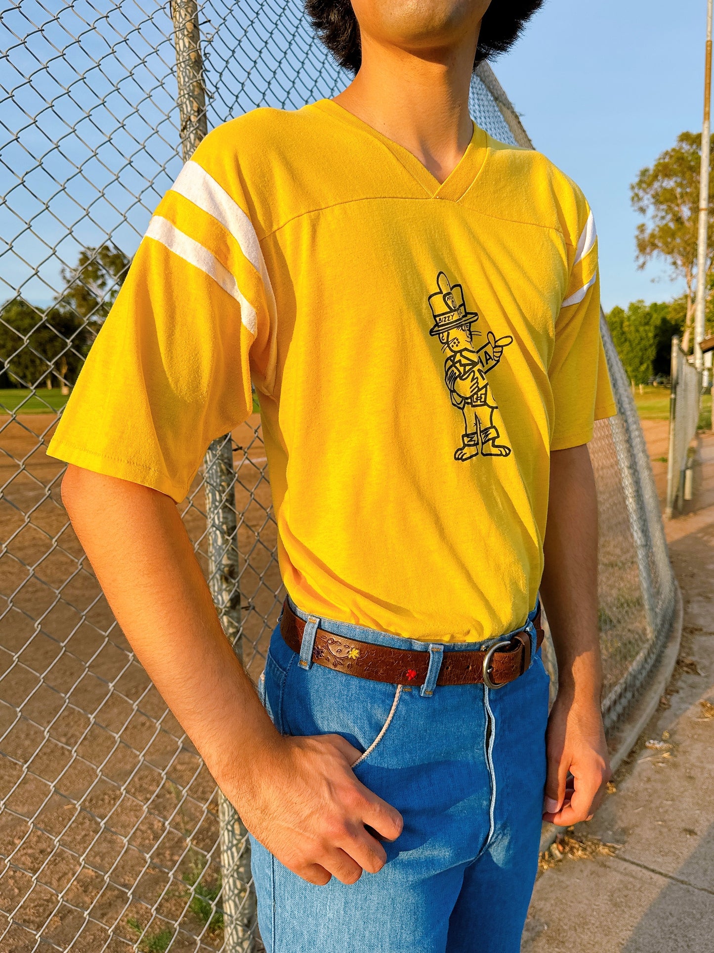 1970s NCHA Bizzy Beaver National Campers and Hikers Association Yellow T-Shirt