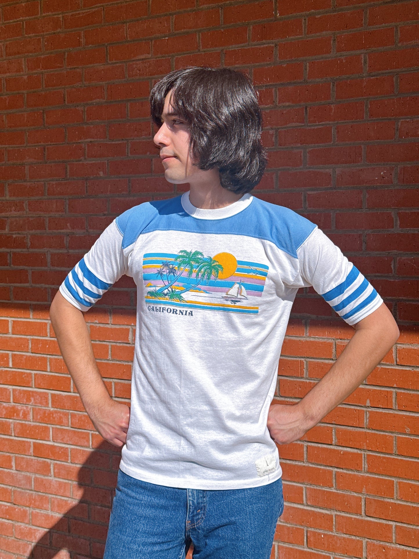 1970s “California” Sunset Novelty Raglan White & Blue T-Shirt