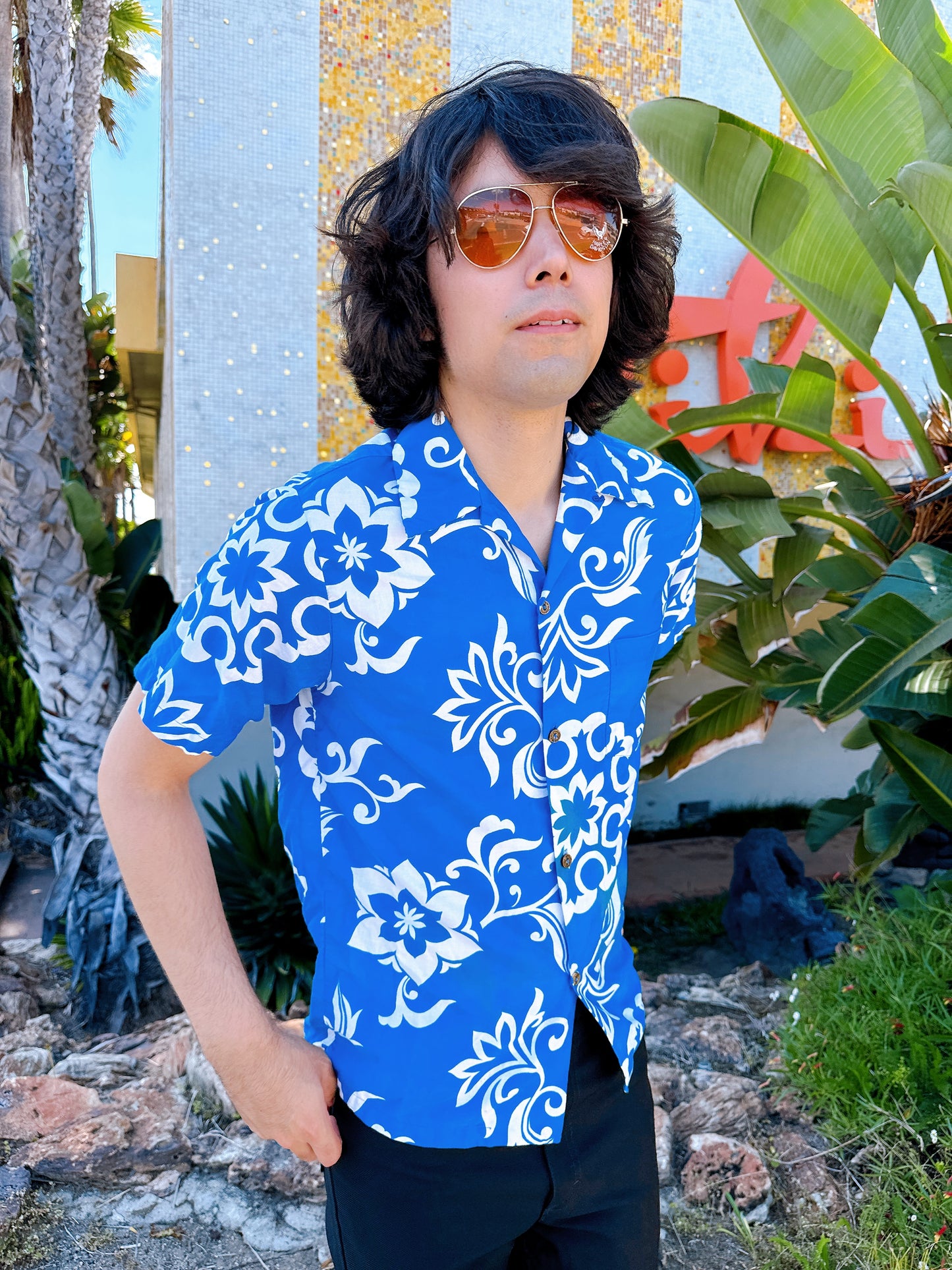 1960s Blue & White Hawaiian Shirt