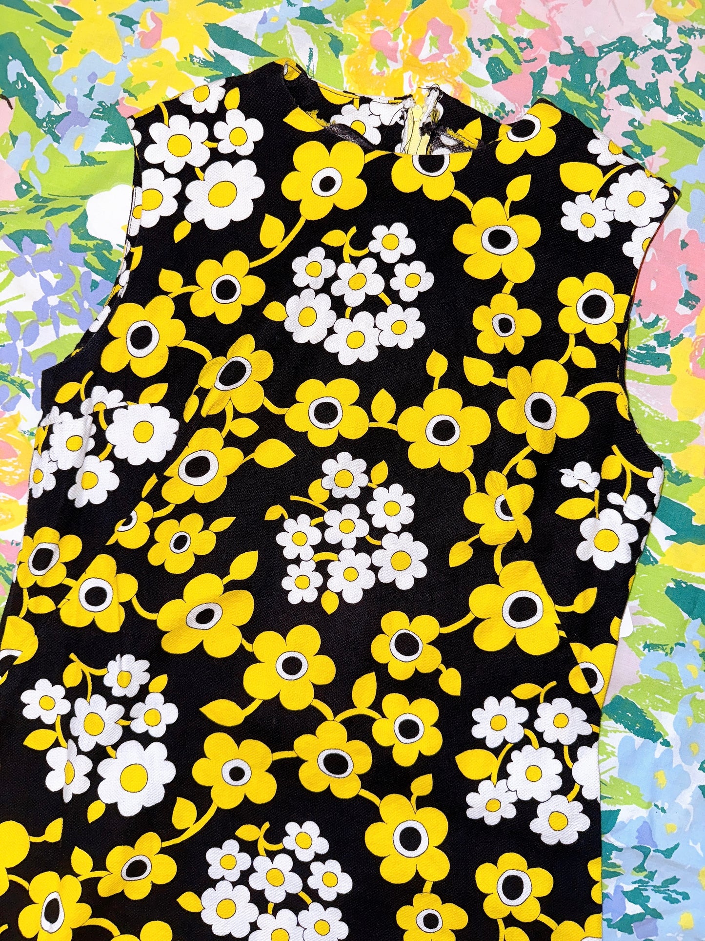 1960s Black & Yellow Flower Power Shift Dress