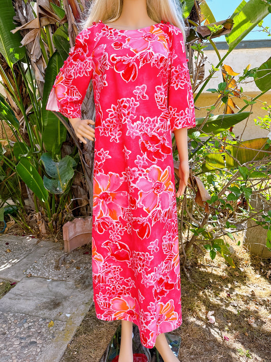 1970s Hot Pink Hawaiian Button Sleeves Maxi Dress