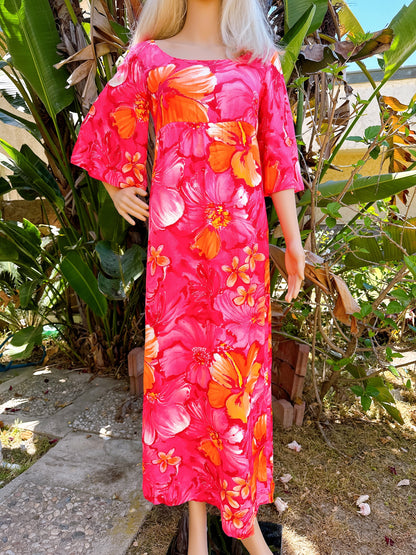 1970s Hot Pink Hibiscus Flutter Sleeve Hawaiian Maxi Dress