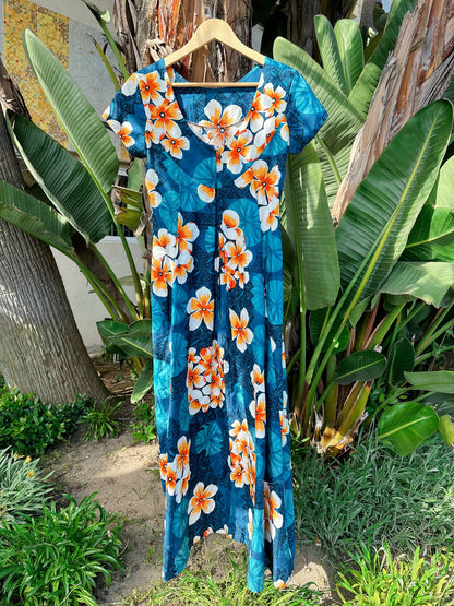 1960s Blue Plumeria Floral Hawaiian Maxi Dress