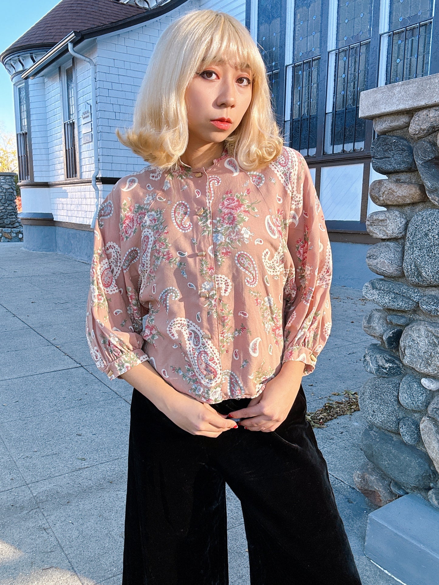 1970s Peach Paisley Dolman Sleeve Mandarin Collar Top