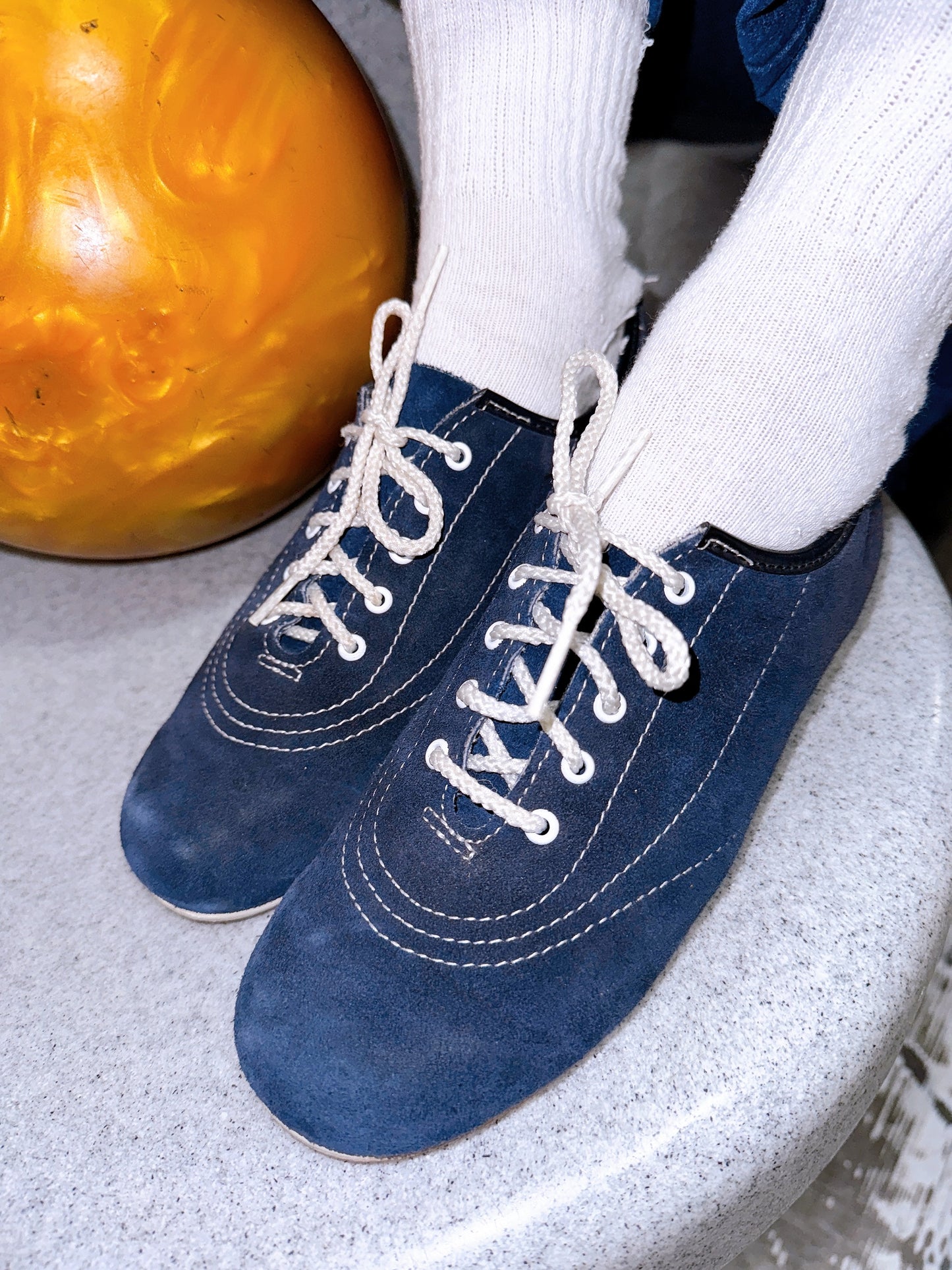 1970s Navy Suede Bowling Shoes Size 6.5