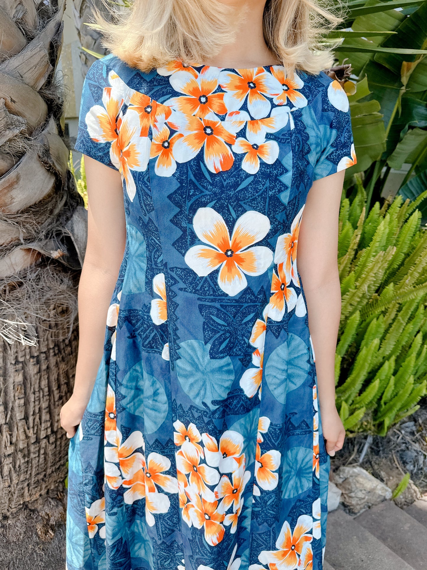 1960s Blue Plumeria Floral Hawaiian Maxi Dress