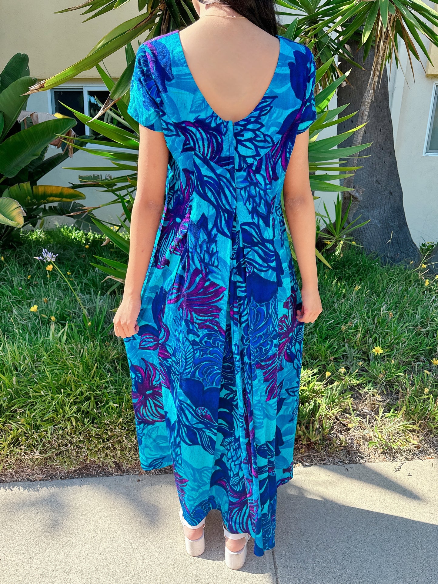 1960s Deep Sea Blue Floral Hawaiian Maxi Dress