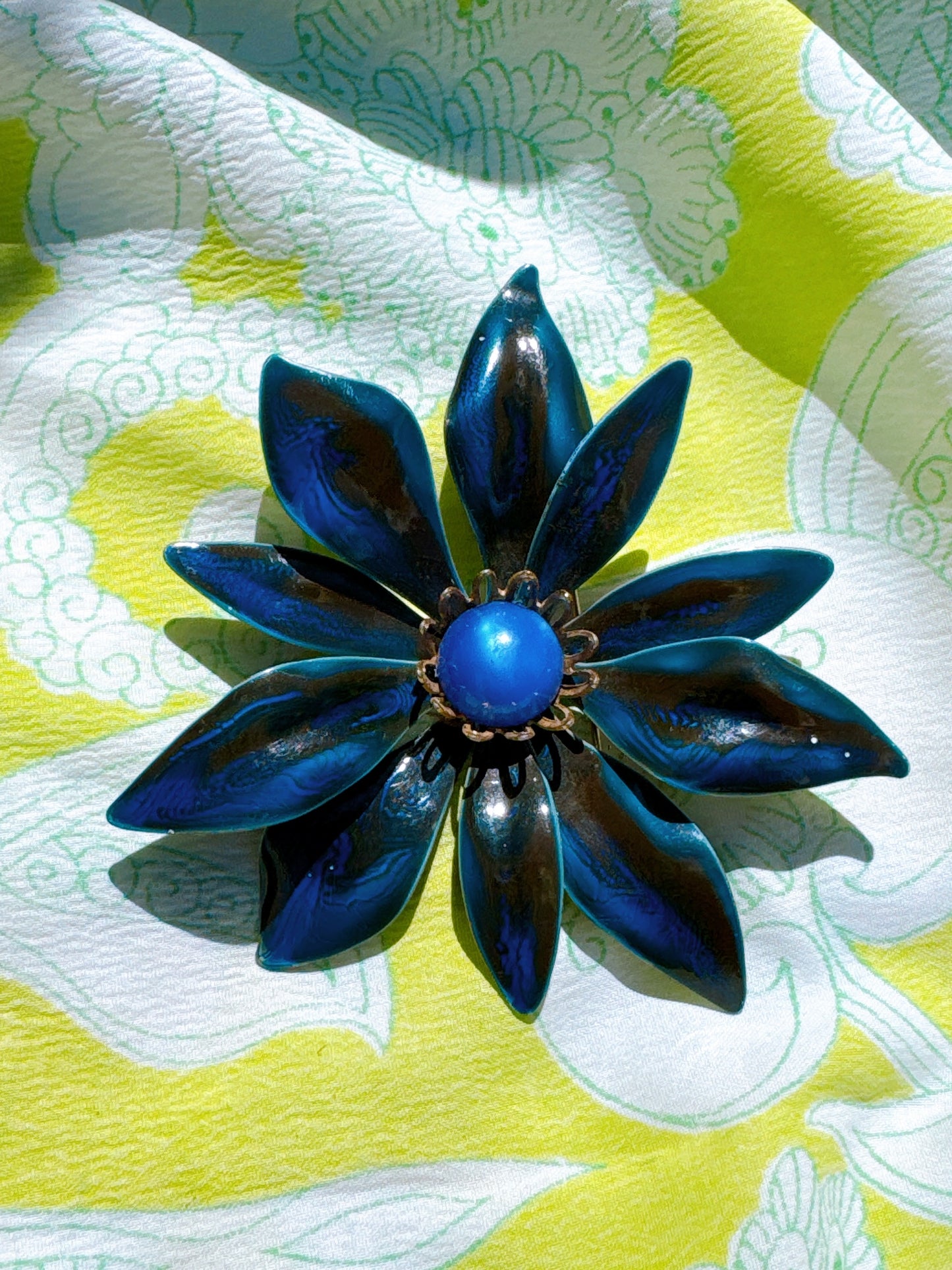 1960s Deep Blue Flower Power Enamel Pin