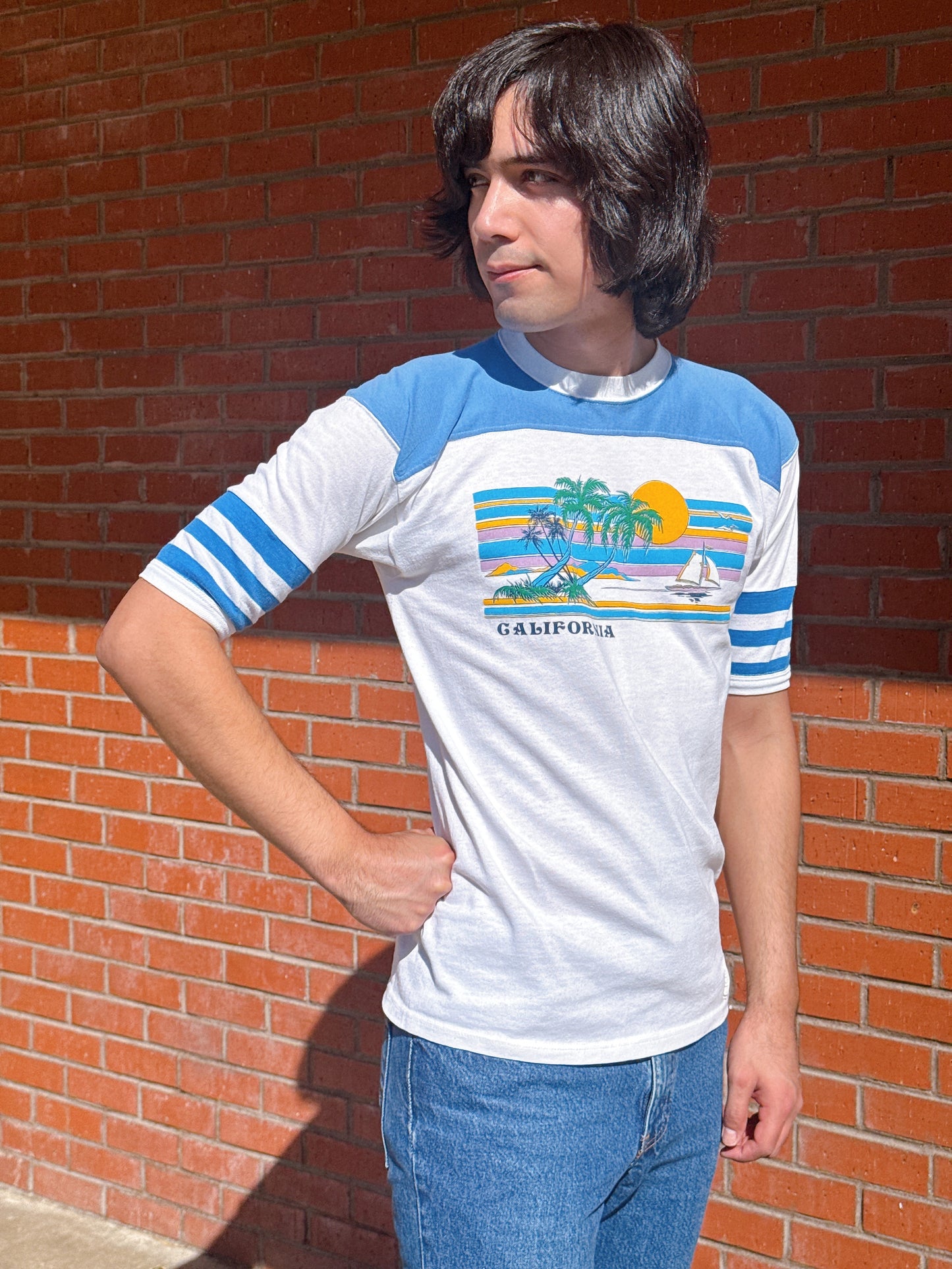 1970s “California” Sunset Novelty Raglan White & Blue T-Shirt