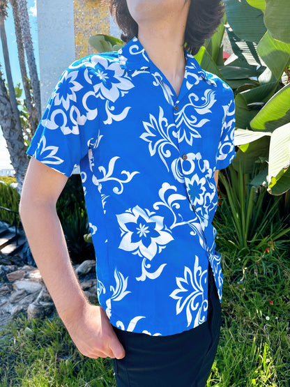 1960s Blue & White Hawaiian Shirt